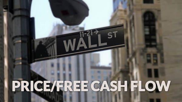 Le ratio price/free cash flow, avec Wall-Street en arrière plan.