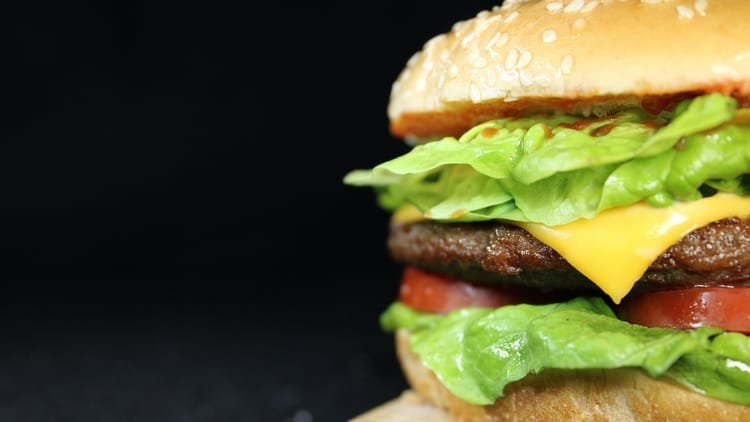 McDonald's fait partie des 10 meilleures actions à acheter pendant la pandémie, selon Ray Dalio